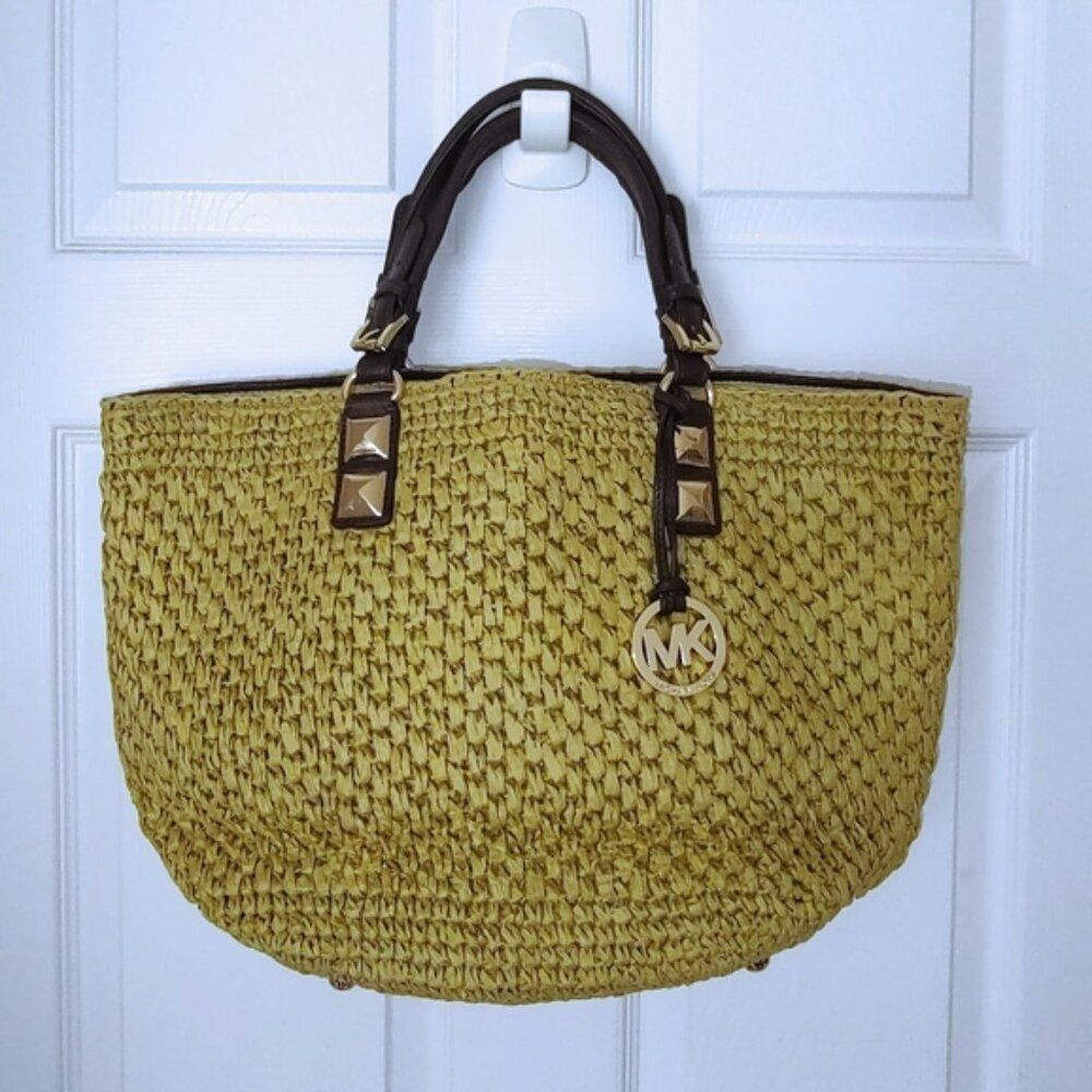 Michael Kors woven straw tote EUC